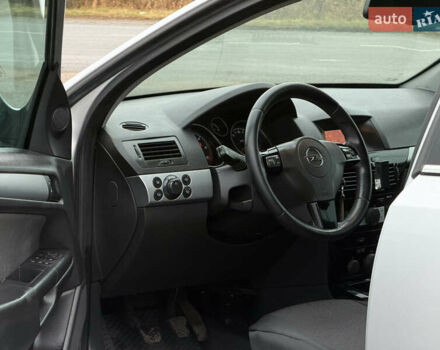 Сірий Опель Астра, об'ємом двигуна 1.9 л та пробігом 286 тис. км за 4850 $, фото 11 на Automoto.ua