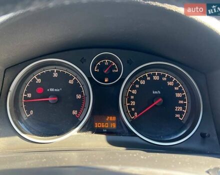 Опель Астра 2010 в Киеве на Automoto.ua Серый Опель Астра, объемом двигателя 1.69 л и пробегом 306 тыс. км за 5990 $, фото 14 на Automoto.ua