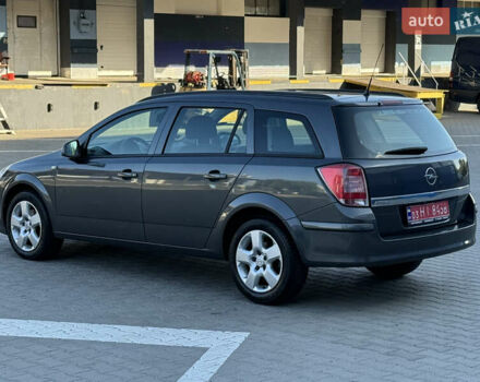 Опель Астра 2010 в Ровно на Automoto.ua Серый Опель Астра, объемом двигателя 1.6 л и пробегом 203 тыс. км за 5350 $, фото 6 на Automoto.ua