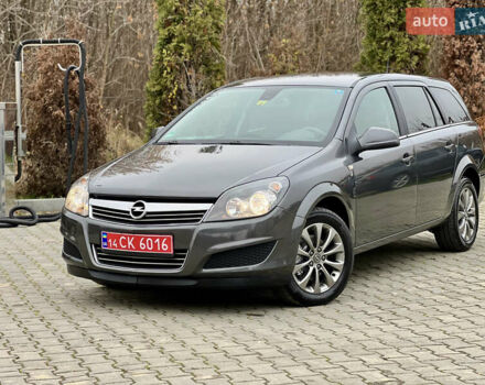 Сірий Опель Астра, об'ємом двигуна 1.6 л та пробігом 260 тис. км за 6250 $, фото 3 на Automoto.ua