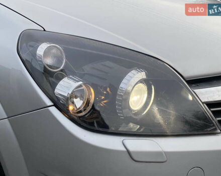 Серый Опель Астра, объемом двигателя 1.6 л и пробегом 160 тыс. км за 6500 $, фото 30 на Automoto.ua