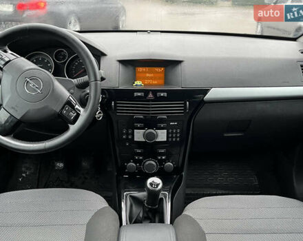 Серый Опель Астра, объемом двигателя 1.6 л и пробегом 253 тыс. км за 4800 $, фото 10 на Automoto.ua