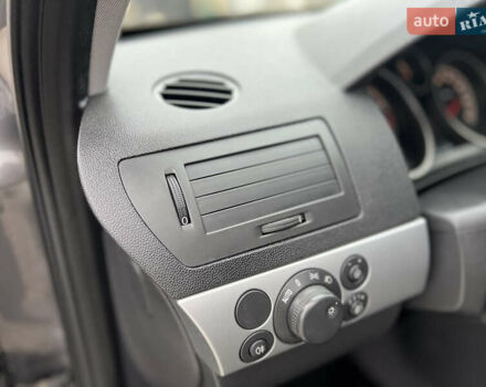 Сірий Опель Астра, об'ємом двигуна 1.6 л та пробігом 260 тис. км за 6250 $, фото 65 на Automoto.ua