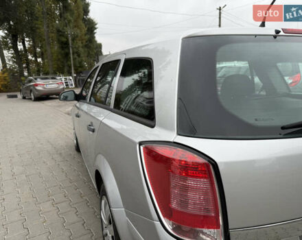 Серый Опель Астра, объемом двигателя 1.6 л и пробегом 210 тыс. км за 5499 $, фото 11 на Automoto.ua