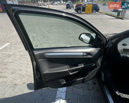 Сірий Опель Астра, об'ємом двигуна 1.7 л та пробігом 265 тис. км за 6700 $, фото 11 на Automoto.ua
