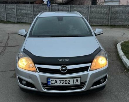Сірий Опель Астра, об'ємом двигуна 1.7 л та пробігом 230 тис. км за 5900 $, фото 1 на Automoto.ua