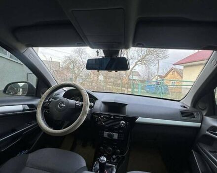Опель Астра 2010 в Золочев на Automoto.ua Серый Опель Астра, объемом двигателя 1.7 л и пробегом 250 тыс. км за 6200 $, фото 13 на Automoto.ua