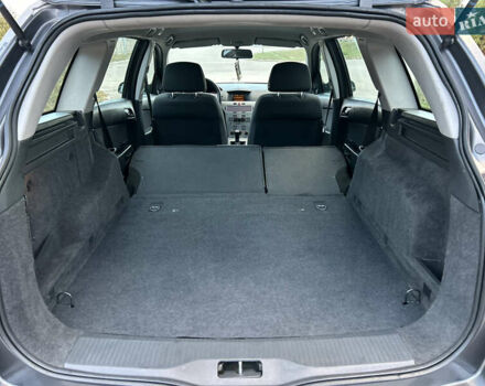 Опель Астра 2010 в Полтаве на Automoto.ua Серый Опель Астра, объемом двигателя 1.6 л и пробегом 143 тыс. км за 6500 $, фото 89 на Automoto.ua