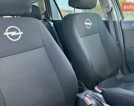 Серый Опель Астра, объемом двигателя 1.69 л и пробегом 260 тыс. км за 5300 $, фото 21 на Automoto.ua