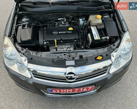 Опель Астра 2010 в Полтаве на Automoto.ua Серый Опель Астра, объемом двигателя 1.6 л и пробегом 143 тыс. км за 6500 $, фото 66 на Automoto.ua
