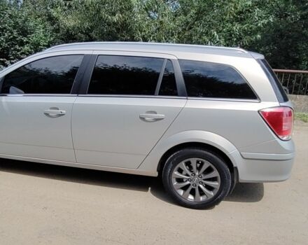 Серый Опель Астра, объемом двигателя 1.6 л и пробегом 211 тыс. км за 6300 $, фото 2 на Automoto.ua