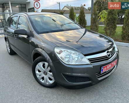 Опель Астра 2010 в Полтаве на Automoto.ua Серый Опель Астра, объемом двигателя 1.6 л и пробегом 143 тыс. км за 6500 $, фото 120 на Automoto.ua