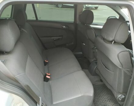 Сірий Опель Астра, об'ємом двигуна 1.7 л та пробігом 300 тис. км за 4300 $, фото 6 на Automoto.ua