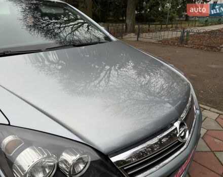 Серый Опель Астра, объемом двигателя 1.6 л и пробегом 209 тыс. км за 6400 $, фото 16 на Automoto.ua