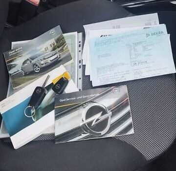 Опель Астра 2010 в Бердичеве на Automoto.ua Серый Опель Астра, объемом двигателя 1.6 л и пробегом 212 тыс. км за 6700 $, фото 67 на Automoto.ua