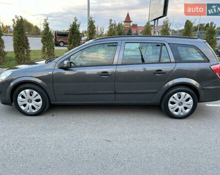 Опель Астра 2010 в Полтаве на Automoto.ua Серый Опель Астра, объемом двигателя 1.6 л и пробегом 143 тыс. км за 6500 $, фото 152 на Automoto.ua