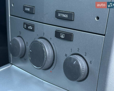 Опель Астра 2010 в Ровно на Automoto.ua Серый Опель Астра, объемом двигателя 1.6 л и пробегом 203 тыс. км за 5350 $, фото 39 на Automoto.ua