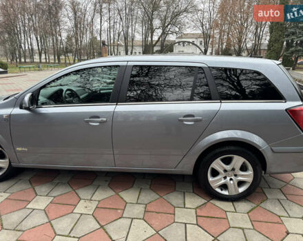 Серый Опель Астра, объемом двигателя 1.6 л и пробегом 209 тыс. км за 6400 $, фото 4 на Automoto.ua