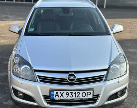 Серый Опель Астра, объемом двигателя 1.6 л и пробегом 245 тыс. км за 5800 $, фото 1 на Automoto.ua