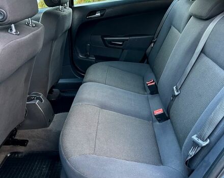 Серый Опель Астра, объемом двигателя 1.6 л и пробегом 143 тыс. км за 6500 $, фото 10 на Automoto.ua