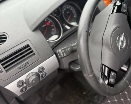 Серый Опель Астра, объемом двигателя 1.6 л и пробегом 175 тыс. км за 5650 $, фото 28 на Automoto.ua