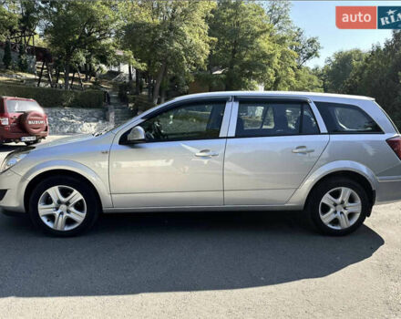 Серый Опель Астра, объемом двигателя 1.69 л и пробегом 217 тыс. км за 5850 $, фото 3 на Automoto.ua