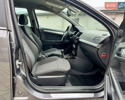 Сірий Опель Астра, об'ємом двигуна 1.6 л та пробігом 260 тис. км за 6250 $, фото 94 на Automoto.ua