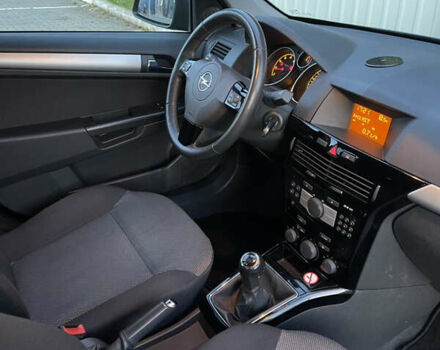 Опель Астра 2010 в Луцке на Automoto.ua Серый Опель Астра, объемом двигателя 0 л и пробегом 257 тыс. км за 6280 $, фото 30 на Automoto.ua