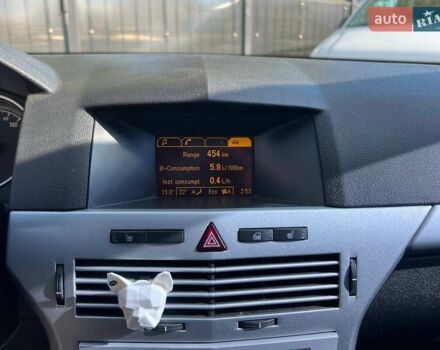 Серый Опель Астра, объемом двигателя 1.69 л и пробегом 306 тыс. км за 4690 $, фото 15 на Automoto.ua