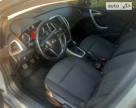 Опель Астра 2010 у Первомайськ на Automoto.ua Сірий Опель Астра, об'ємом двигуна 1.69 л та пробігом 223 тис. км за 7500 $, фото 12 на Automoto.ua