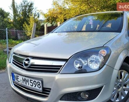Сірий Опель Астра, об'ємом двигуна 1.4 л та пробігом 173 тис. км за 4800 $, фото 13 на Automoto.ua