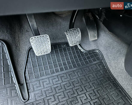 Опель Астра 2010 в Полтаве на Automoto.ua Серый Опель Астра, объемом двигателя 1.6 л и пробегом 143 тыс. км за 6500 $, фото 29 на Automoto.ua