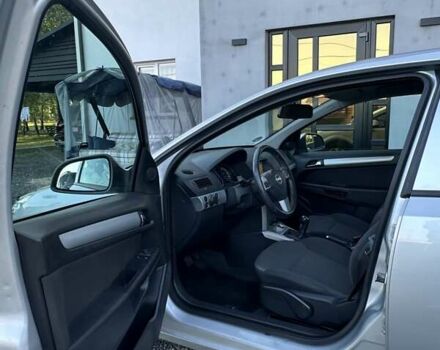 Сірий Опель Астра, об'ємом двигуна 1.7 л та пробігом 234 тис. км за 5500 $, фото 32 на Automoto.ua