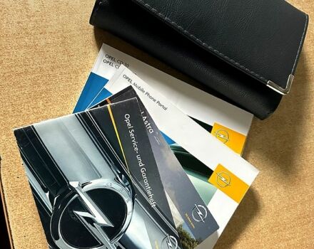 Сірий Опель Астра, об'ємом двигуна 1.7 л та пробігом 240 тис. км за 6300 $, фото 9 на Automoto.ua