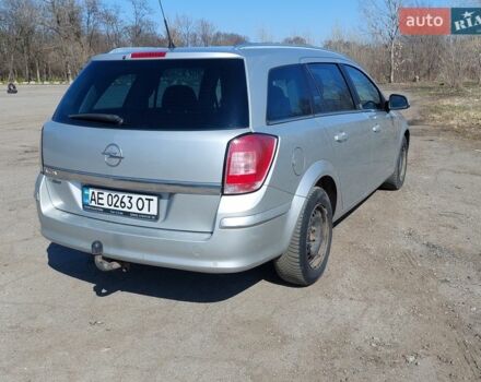 Серый Опель Астра, объемом двигателя 1.6 л и пробегом 225 тыс. км за 5700 $, фото 4 на Automoto.ua