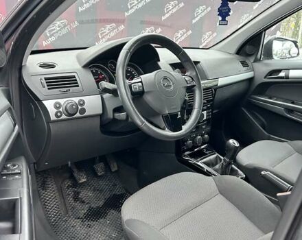 Серый Опель Астра, объемом двигателя 1.8 л и пробегом 204 тыс. км за 6500 $, фото 19 на Automoto.ua