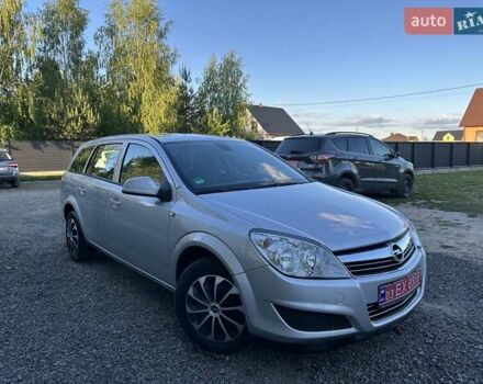 Сірий Опель Астра, об'ємом двигуна 1.7 л та пробігом 234 тис. км за 5500 $, фото 3 на Automoto.ua