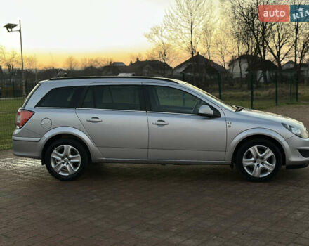 Серый Опель Астра, объемом двигателя 1.69 л и пробегом 245 тыс. км за 5800 $, фото 4 на Automoto.ua