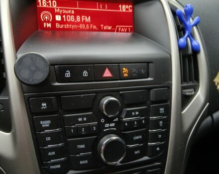 Серый Опель Астра, объемом двигателя 1.2 л и пробегом 252 тыс. км за 6000 $, фото 6 на Automoto.ua