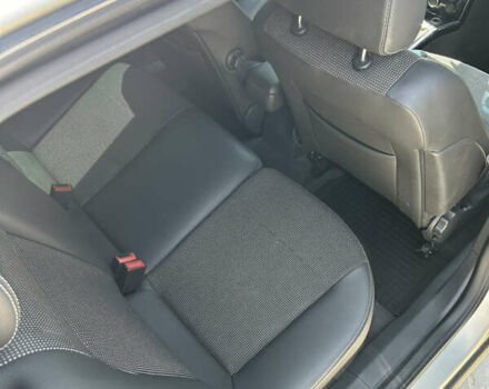 Опель Астра 2010 в Хотине на Automoto.ua Серый Опель Астра, объемом двигателя 1.91 л и пробегом 293 тыс. км за 6799 $, фото 13 на Automoto.ua