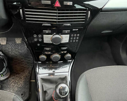 Опель Астра 2010 в Красилове на Automoto.ua Серый Опель Астра, объемом двигателя 1.6 л и пробегом 233 тыс. км за 6500 $, фото 20 на Automoto.ua