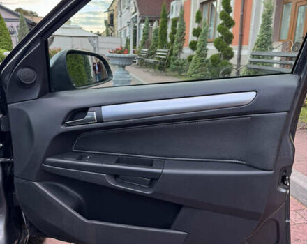 Сірий Опель Астра, об'ємом двигуна 1.91 л та пробігом 211 тис. км за 5650 $, фото 40 на Automoto.ua