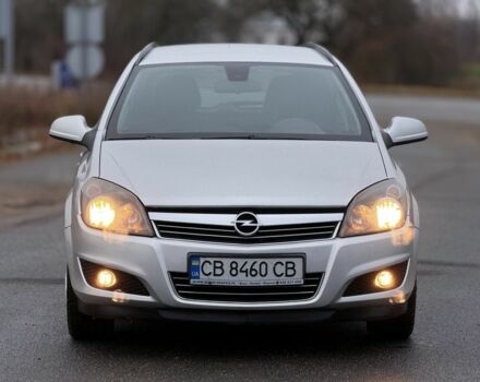 Серый Опель Астра, объемом двигателя 1.9 л и пробегом 286 тыс. км за 4820 $, фото 4 на Automoto.ua