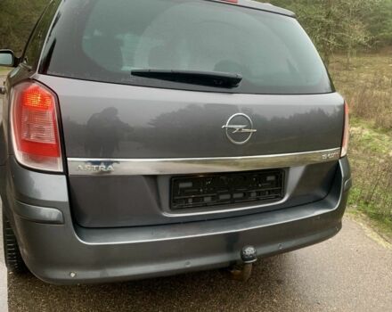 Сірий Опель Астра, об'ємом двигуна 1.9 л та пробігом 284 тис. км за 4000 $, фото 2 на Automoto.ua