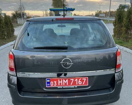 Опель Астра 2010 в Полтаве на Automoto.ua Серый Опель Астра, объемом двигателя 1.6 л и пробегом 143 тыс. км за 6500 $, фото 130 на Automoto.ua