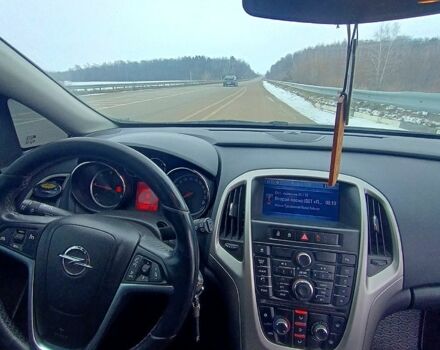 Серый Опель Астра, объемом двигателя 1.7 л и пробегом 369 тыс. км за 7050 $, фото 2 на Automoto.ua