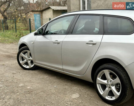 Серый Опель Астра, объемом двигателя 1.6 л и пробегом 148 тыс. км за 7800 $, фото 12 на Automoto.ua