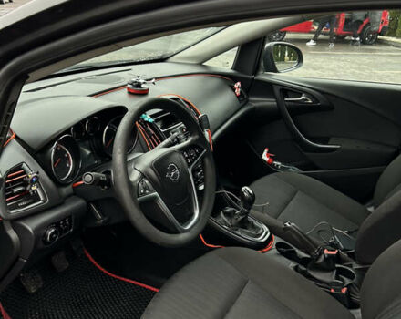 Серый Опель Астра, объемом двигателя 1.69 л и пробегом 261 тыс. км за 6300 $, фото 10 на Automoto.ua