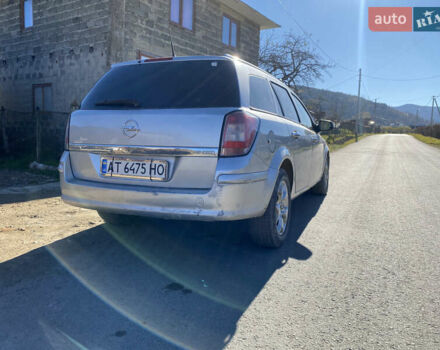 Опель Астра 2011 в Косове на Automoto.ua Серый Опель Астра, объемом двигателя 1.7 л и пробегом 290 тыс. км за 4300 $, фото 10 на Automoto.ua