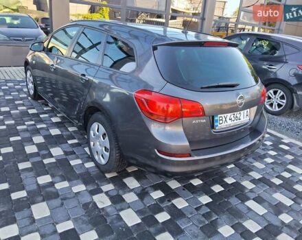 Серый Опель Астра, объемом двигателя 1.6 л и пробегом 176 тыс. км за 7200 $, фото 6 на Automoto.ua